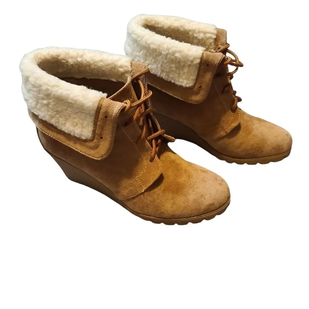 Nautica • Rendon Sherpa Lined Wedge Ankle Bootie Size 8.5